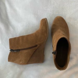 Brown Wedges. Size 9 Women. Franco Fortini.